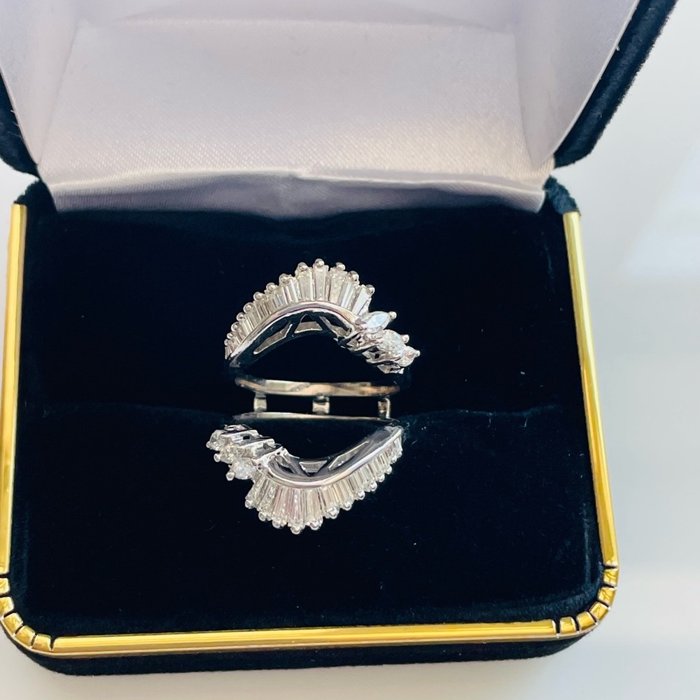Diamond 💍 Jacket Ring